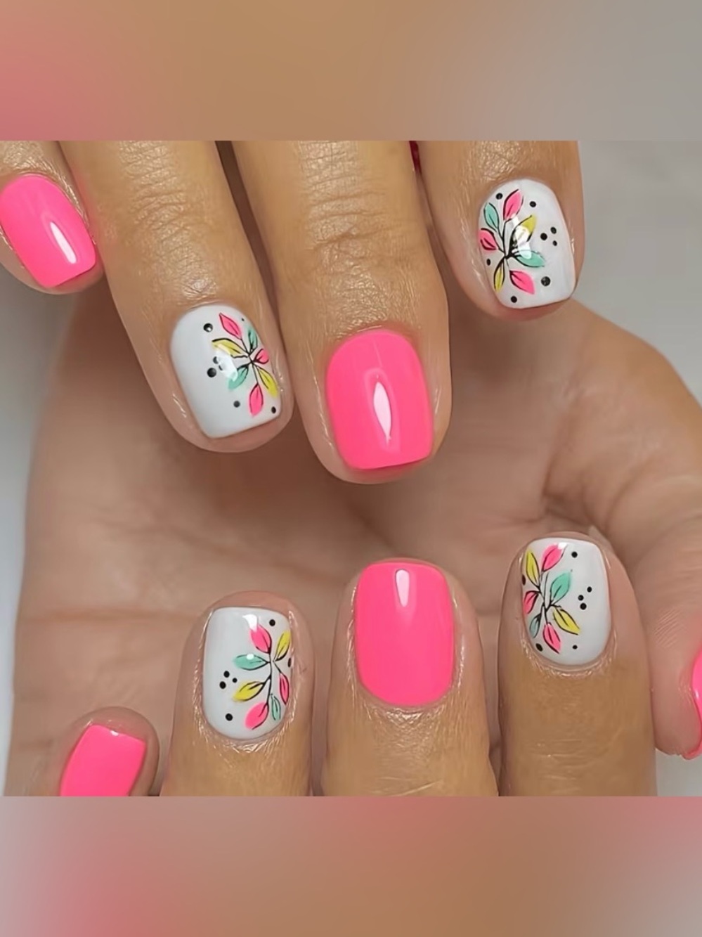 💥3/$15💥 Pink & White Floral Nail Art Set